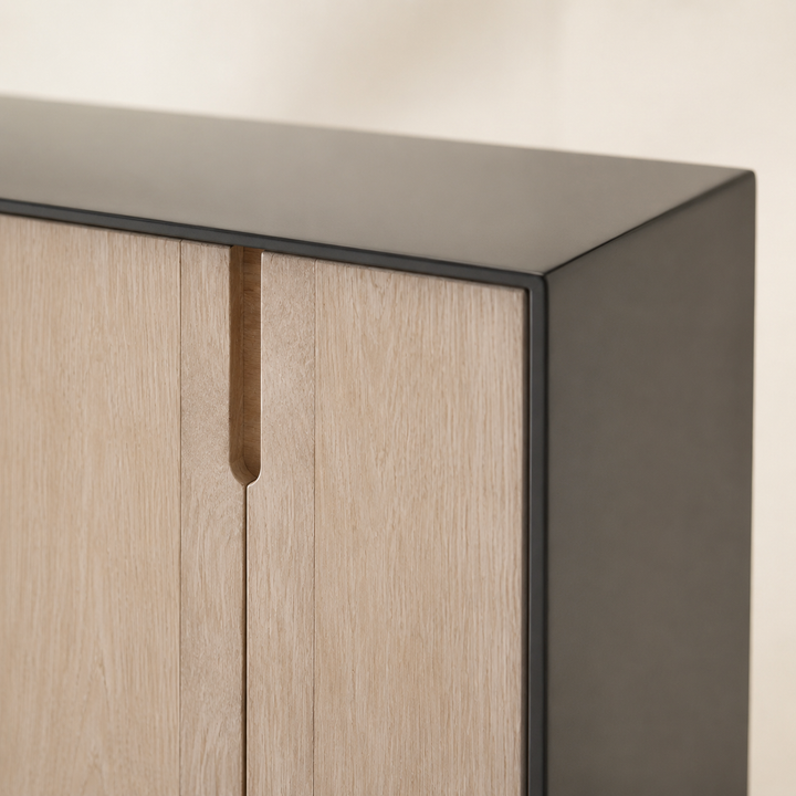 New Castle Mdf &amp; Oak server — craftsmanship detail