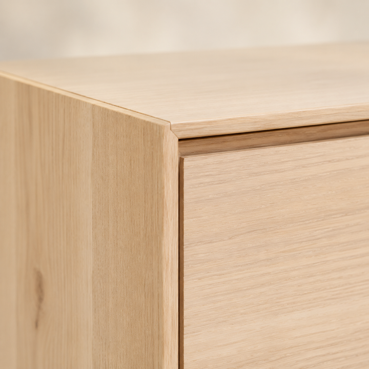 Oakland server — craftsmanship detail
