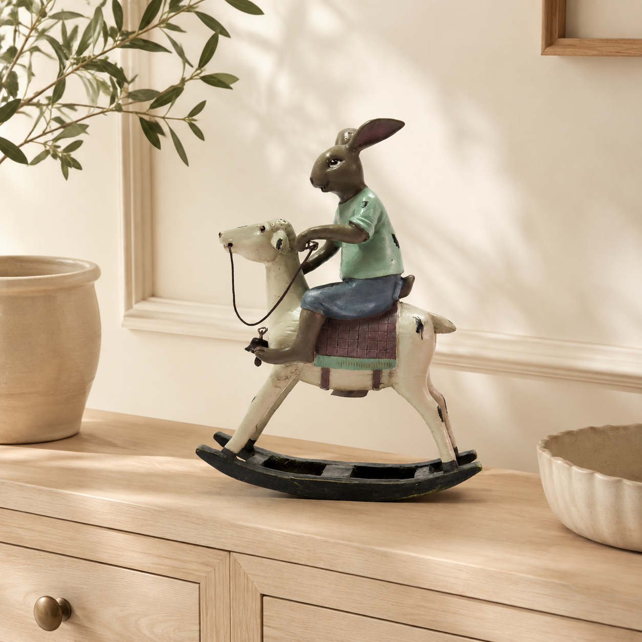 Banbury Rabbit lifestyle view