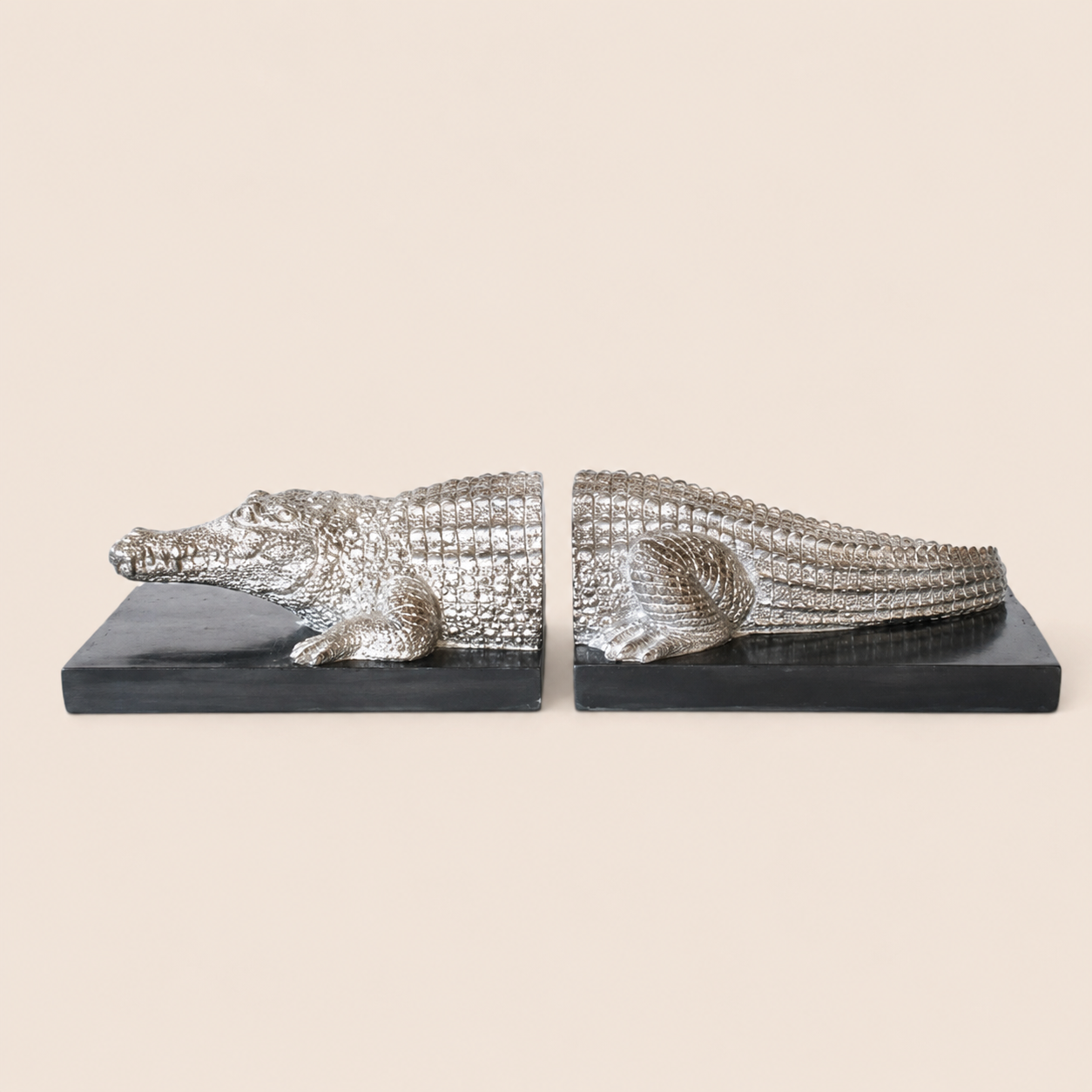SILVER CROCODILE BOOKENDS PAIR 10X42X12CM catalogue view