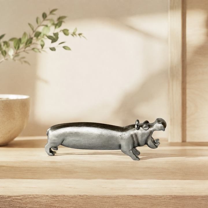 SILVER HIPPO 12X15CM lifestyle view