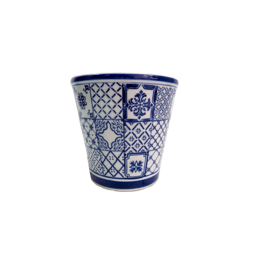 Harmony Pot
Add a touch of serenity to your space with the stunning Harmony Pot, featuring a beautiful blue and white design. This attractive pot is perfect for housing small plants, herbs, or flowers, and its elegant design will complement any room's décor.