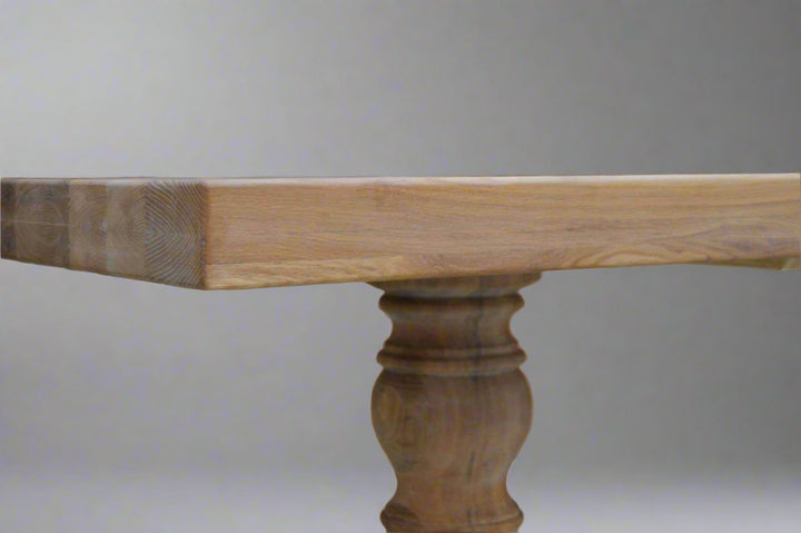 Oak Classic Centre Turned Leg Table