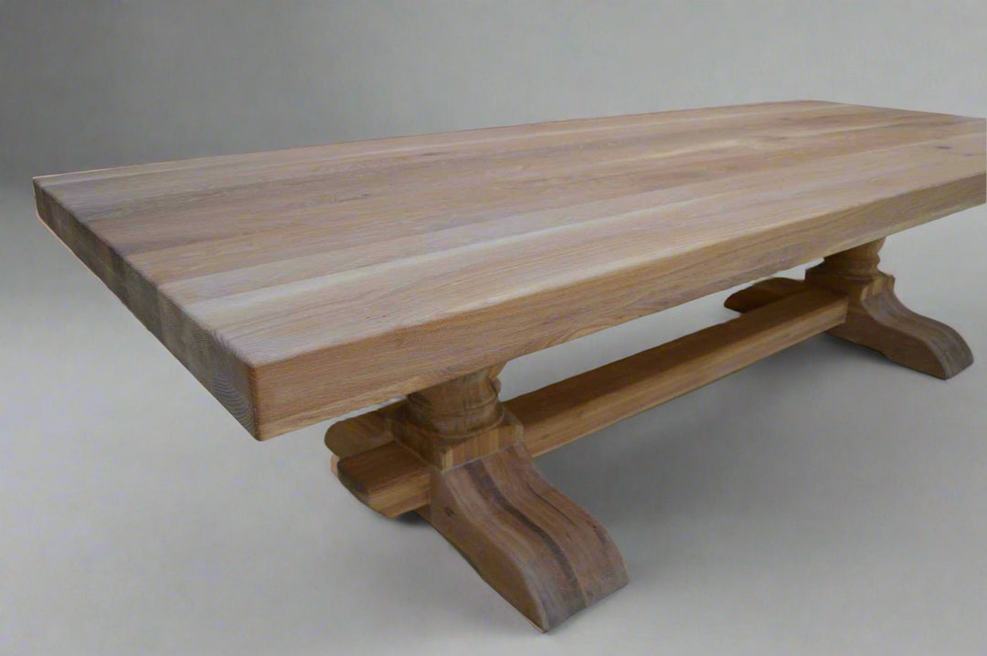 Oak Classic Centre Turned Leg Table